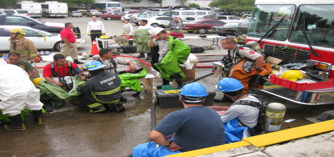 Resultado de imagen para simulacro emergencia quimica